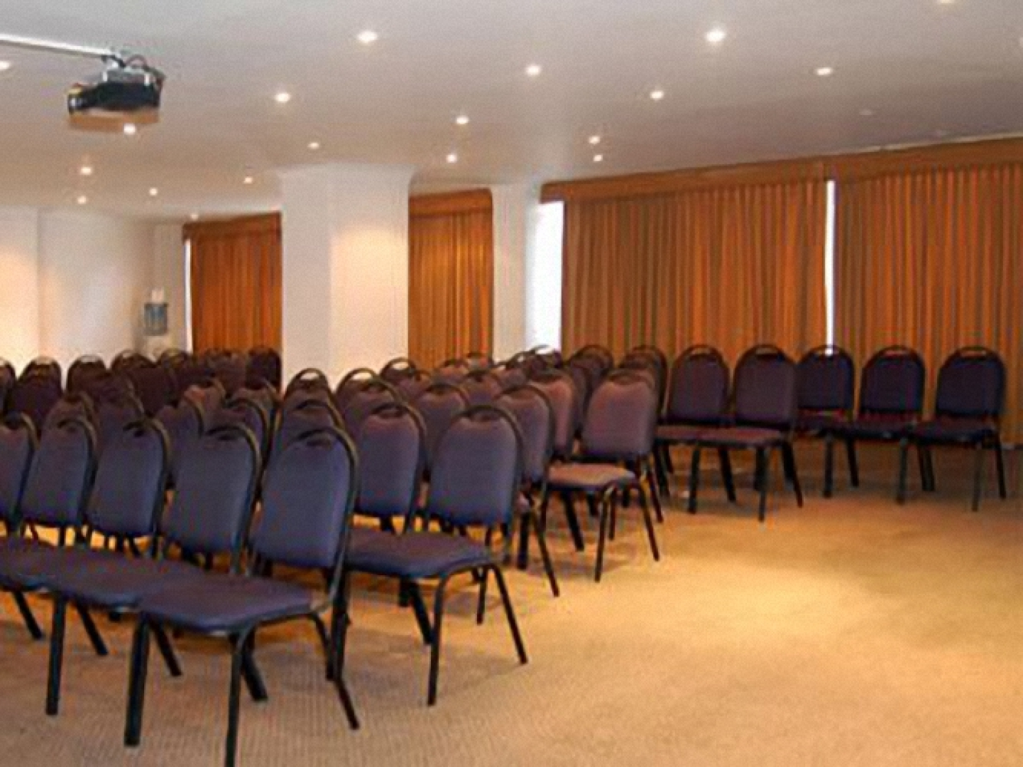 Valle Real Hotel