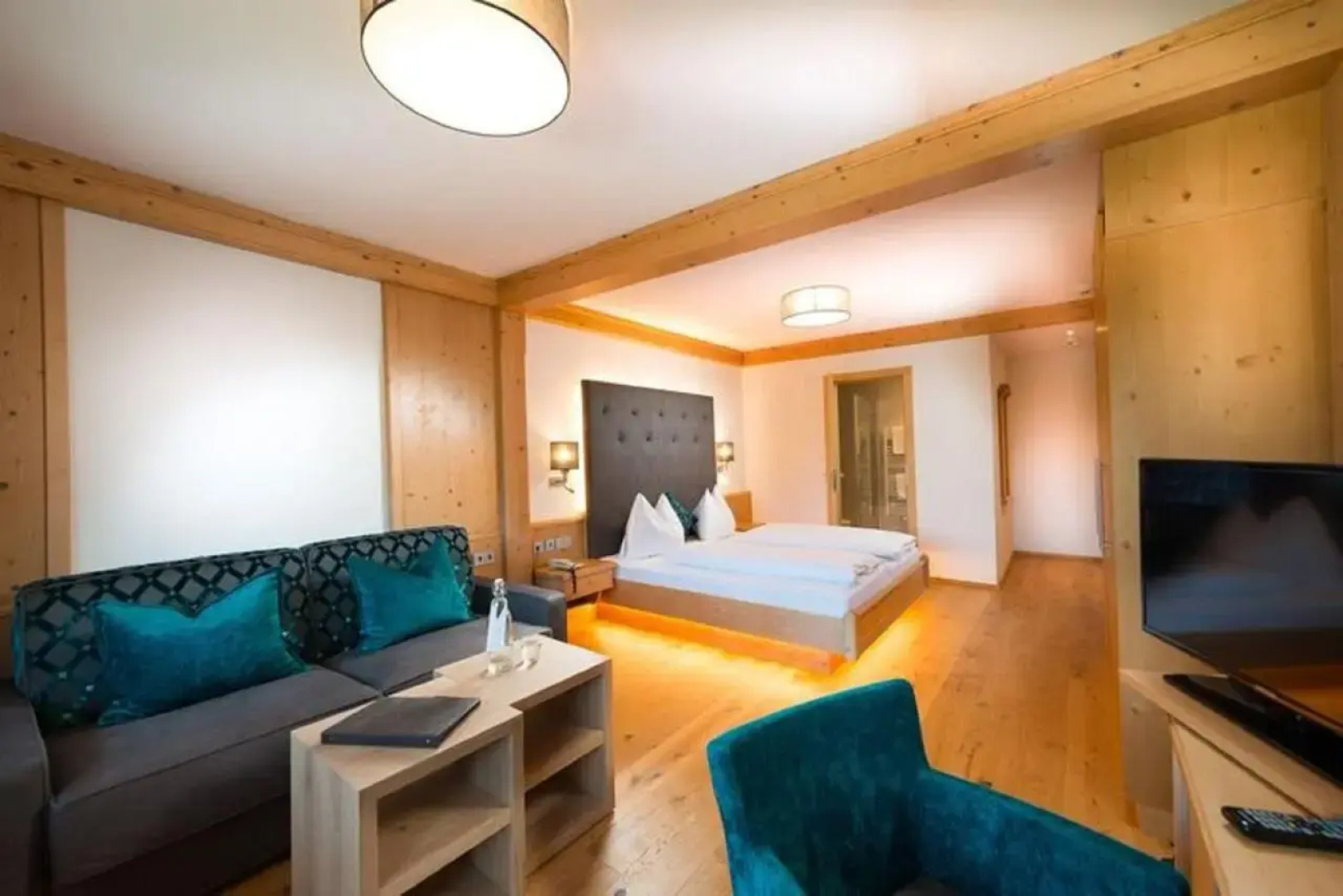 Hotel Alpina