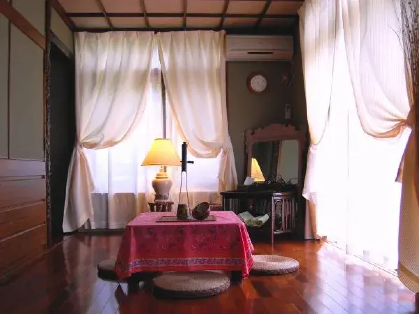 Healing Lodge For Only Woman Guest House Miruku Ya (только для женщин)