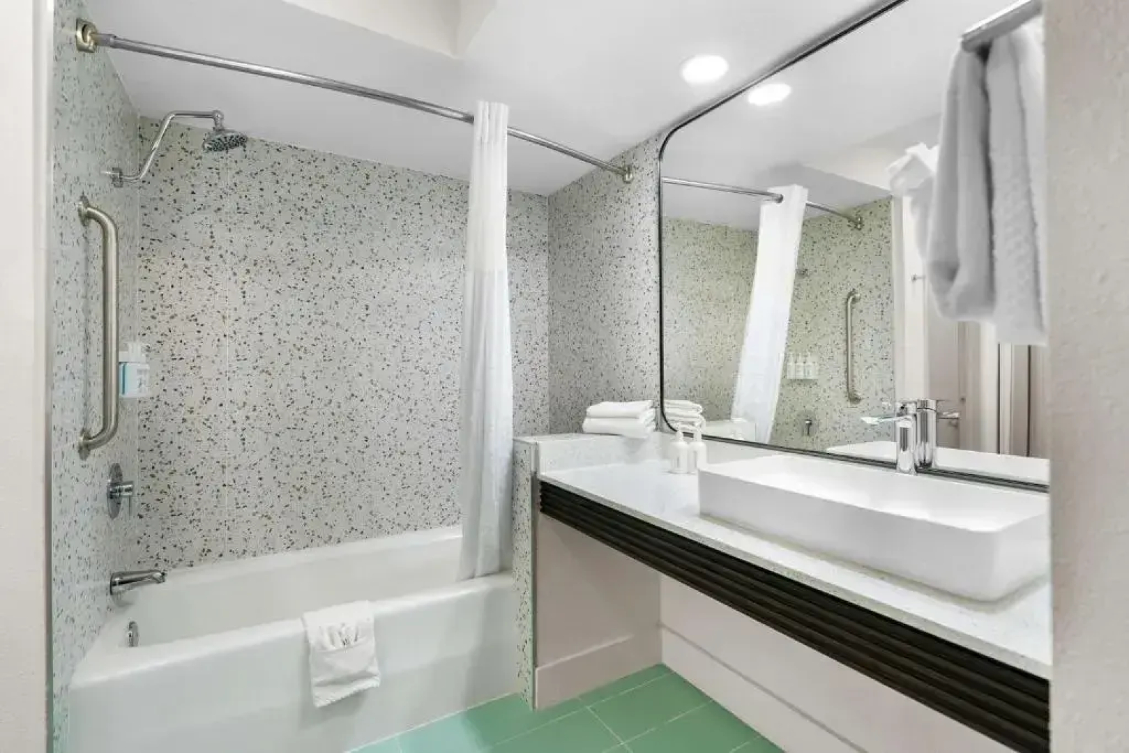 Отель Signature Inn