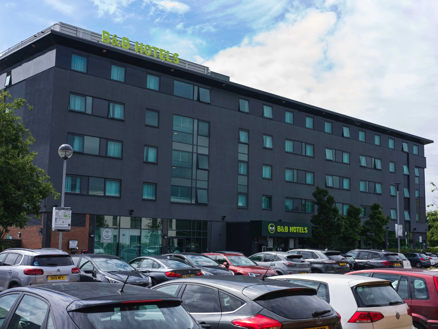 Отель B&B Hotel Derby