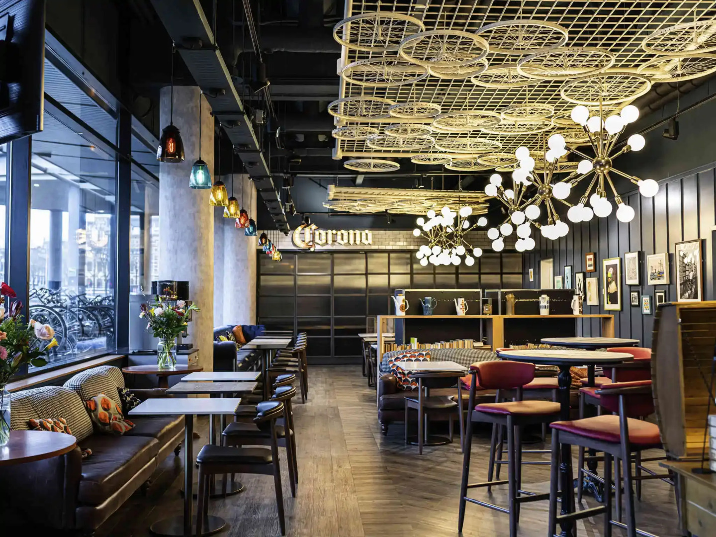 ibis Amsterdam Centre