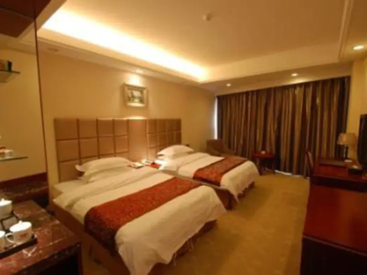 Riverside International Hotel