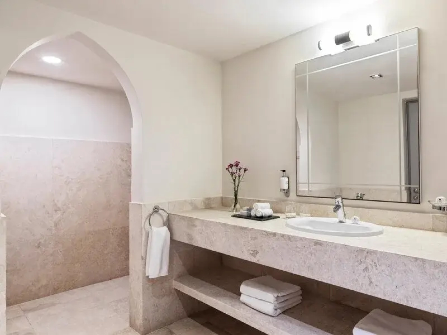 Fanar Hotel and Residences