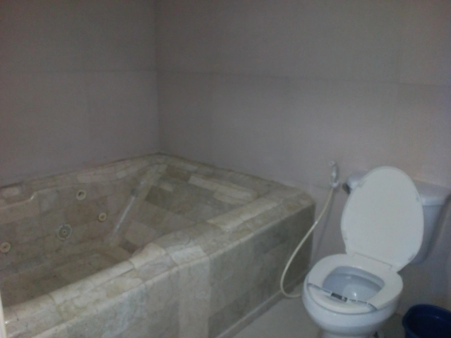 Hotel Sogo Quirino Motor Drive Inn