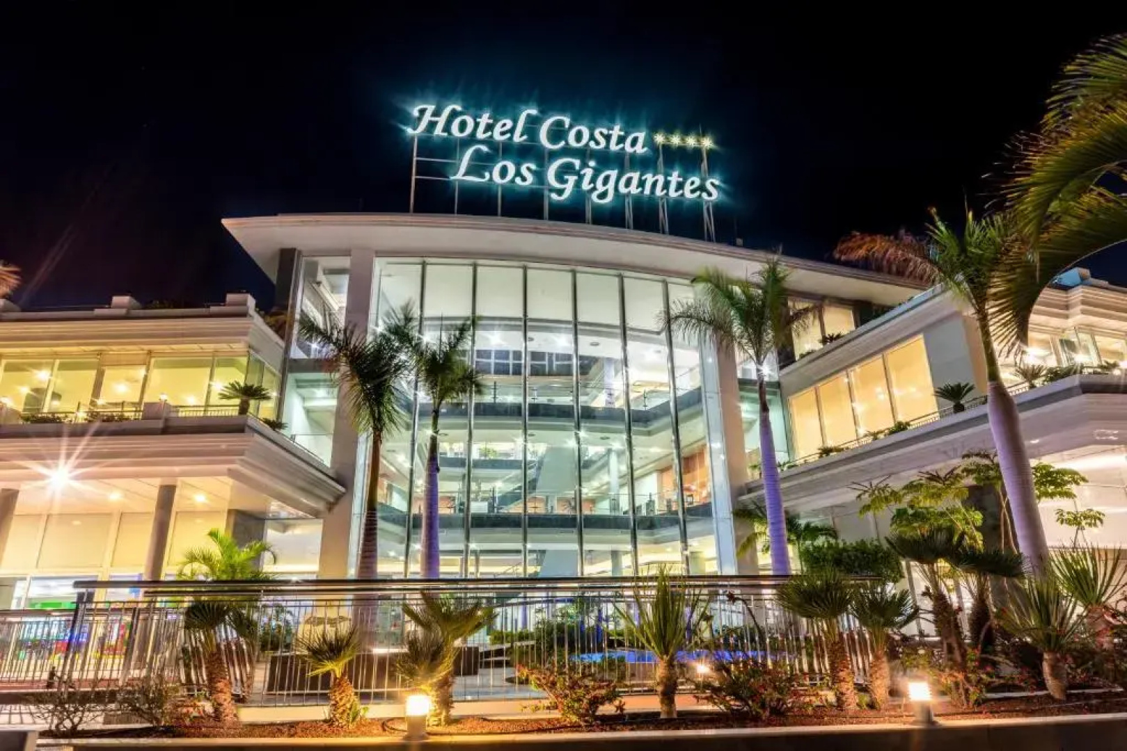 Landmar Costa los Gigantes Family Resort