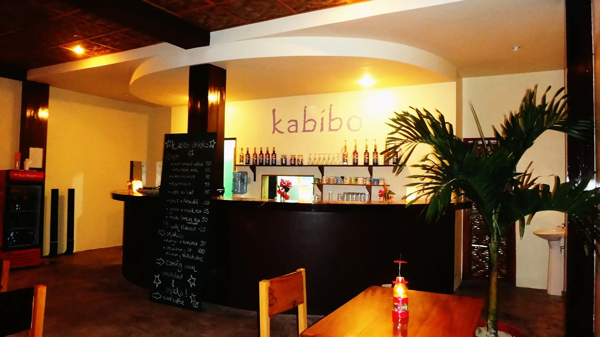 La Luna Island Resort