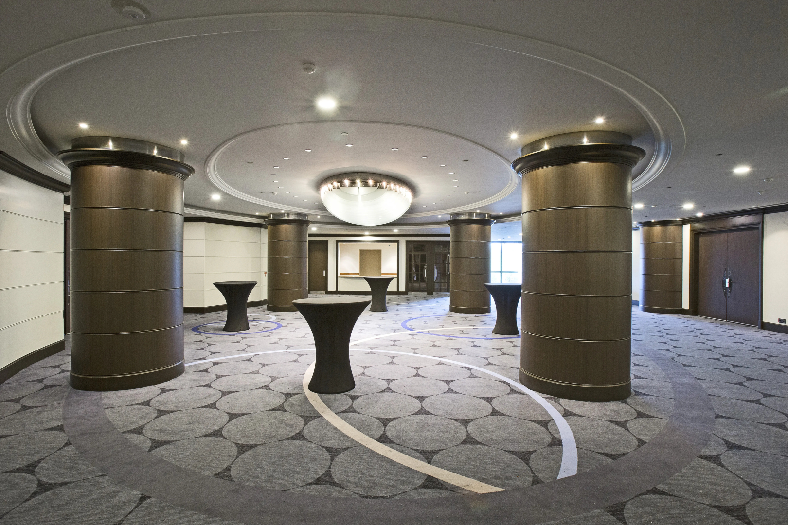 Hilton Paris Charles de Gaulle Airport