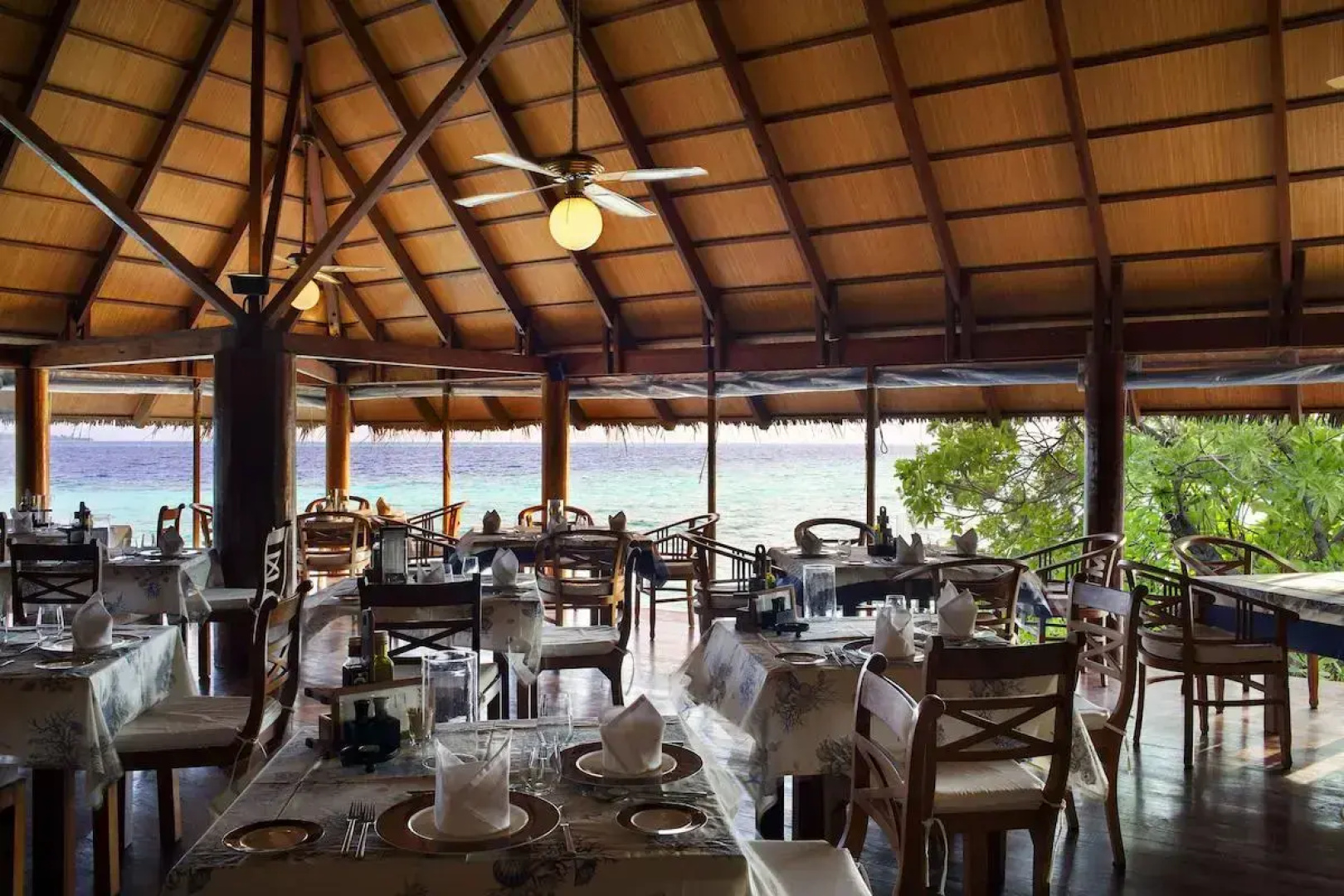 Курорт Gangehi Island 