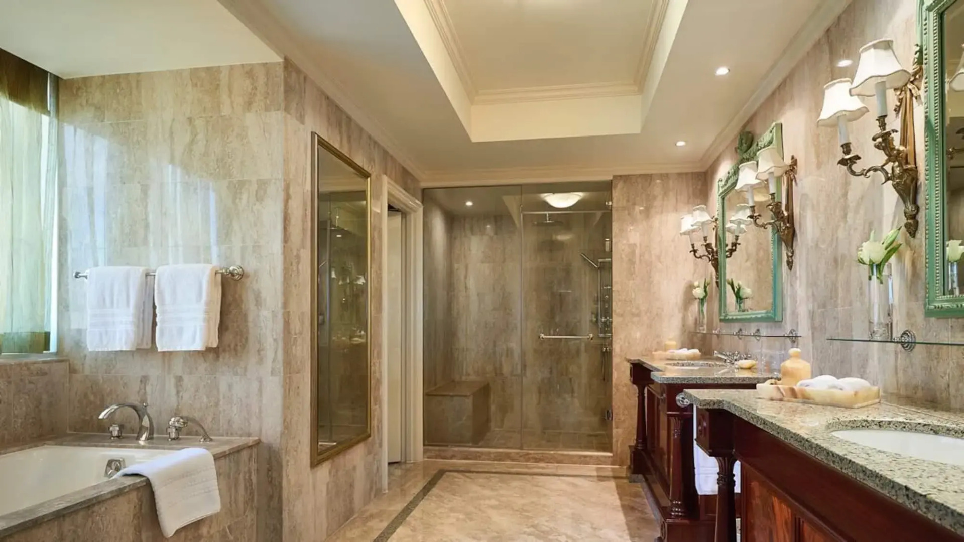 Отель Four Seasons Cairo at First Residence