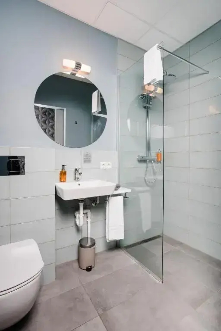 Отель Oddsson Midtown 