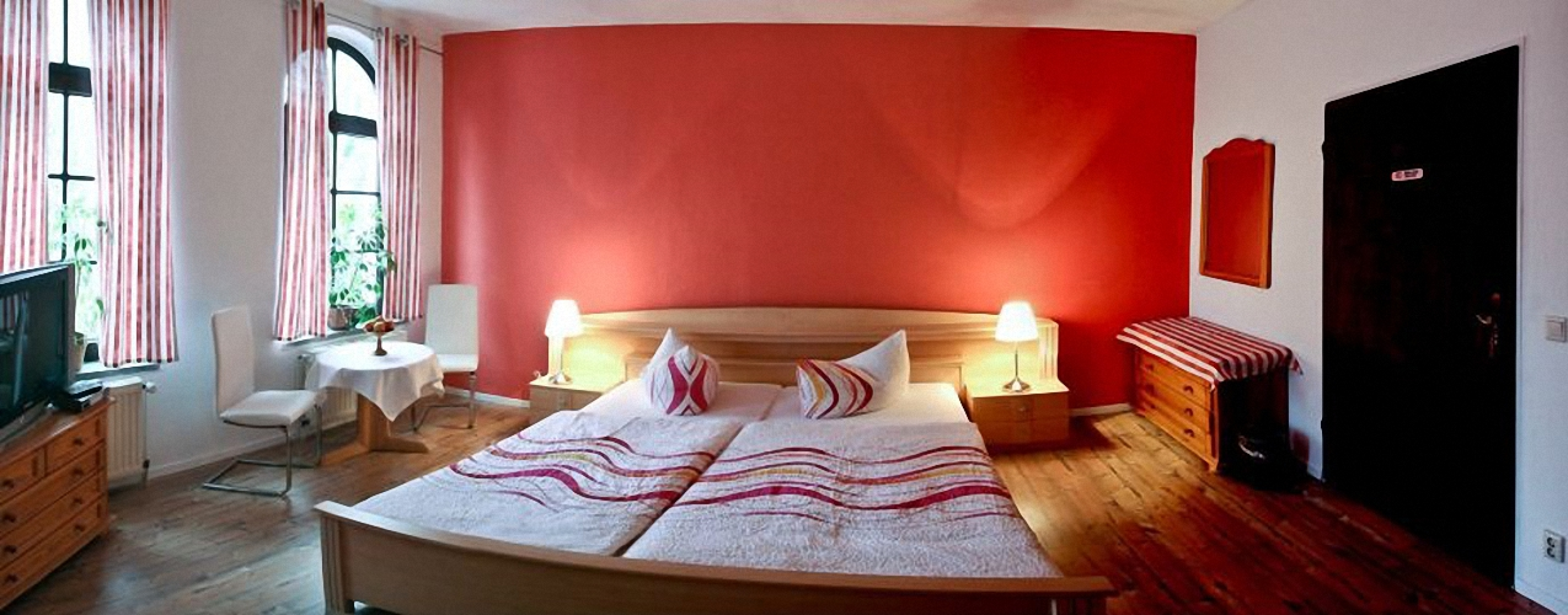 Restaurant & Pension Bellevue