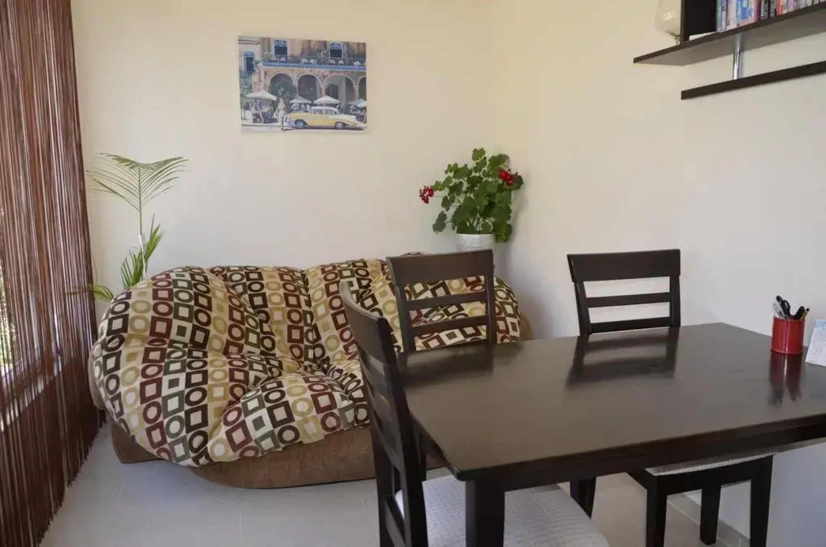 Alyana Guest House