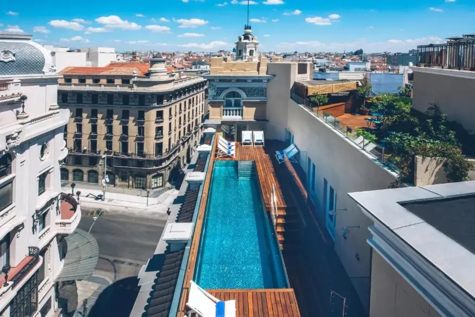 Отель Iberostar Las Letras Gran Via