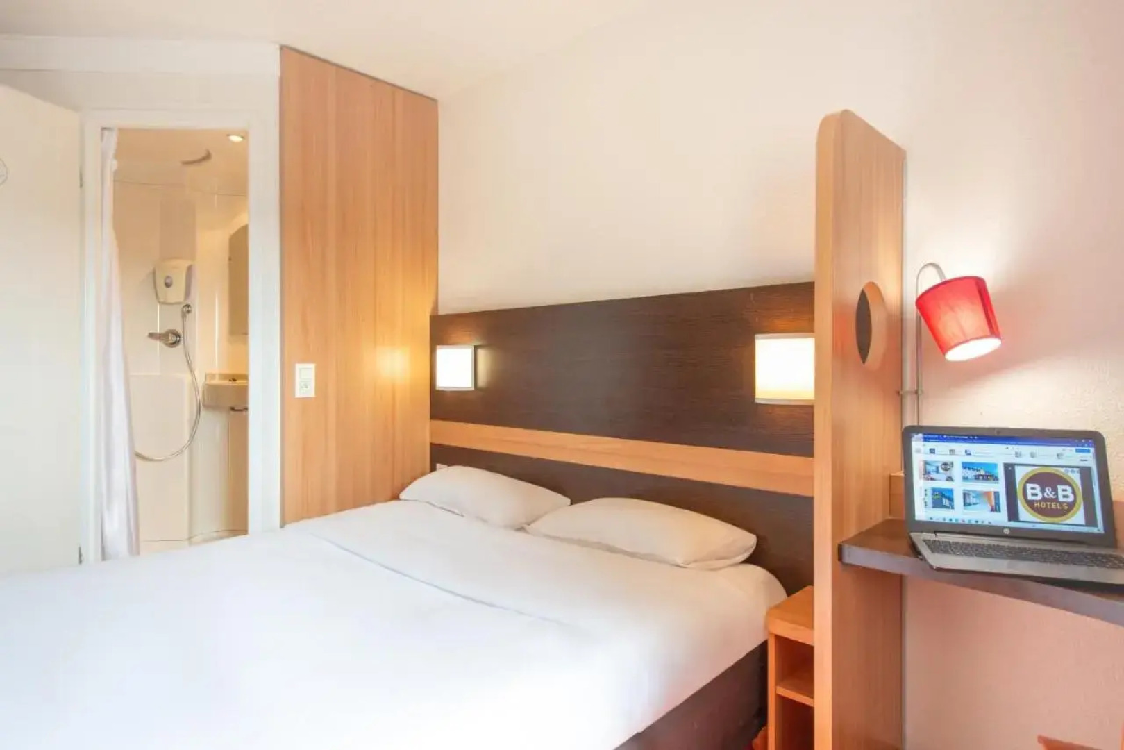 B&B HOTEL Cholet Nord