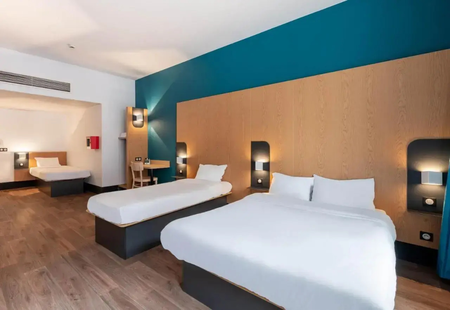 B&B HOTEL Lille Roubaix Campus Gare