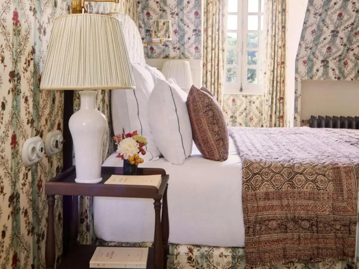 Abbaye des Vaux De Cernay by Paris Society