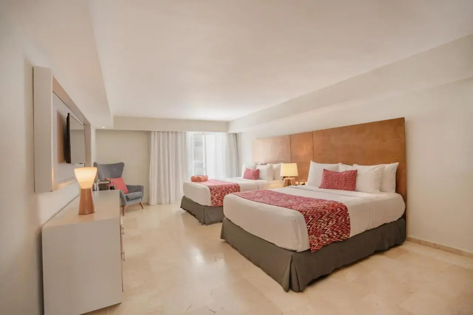 Emotions by Hodelpa Puerto Plata - All Inclusive