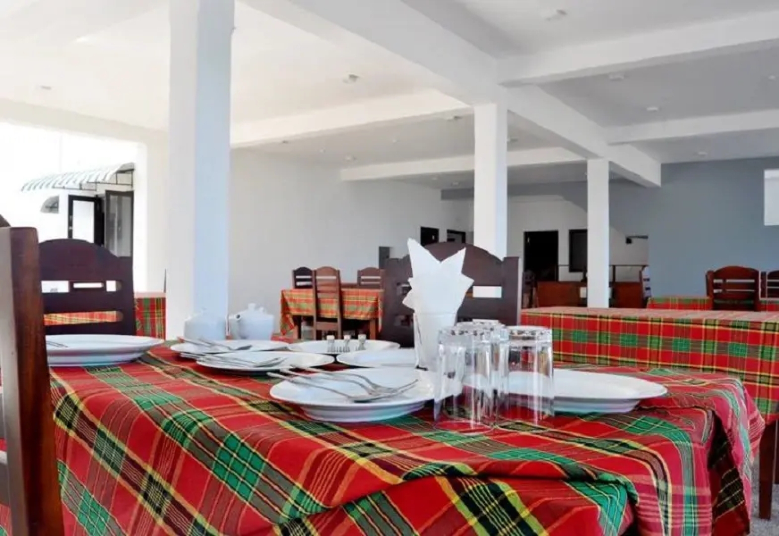 Estuary Beach Hotel