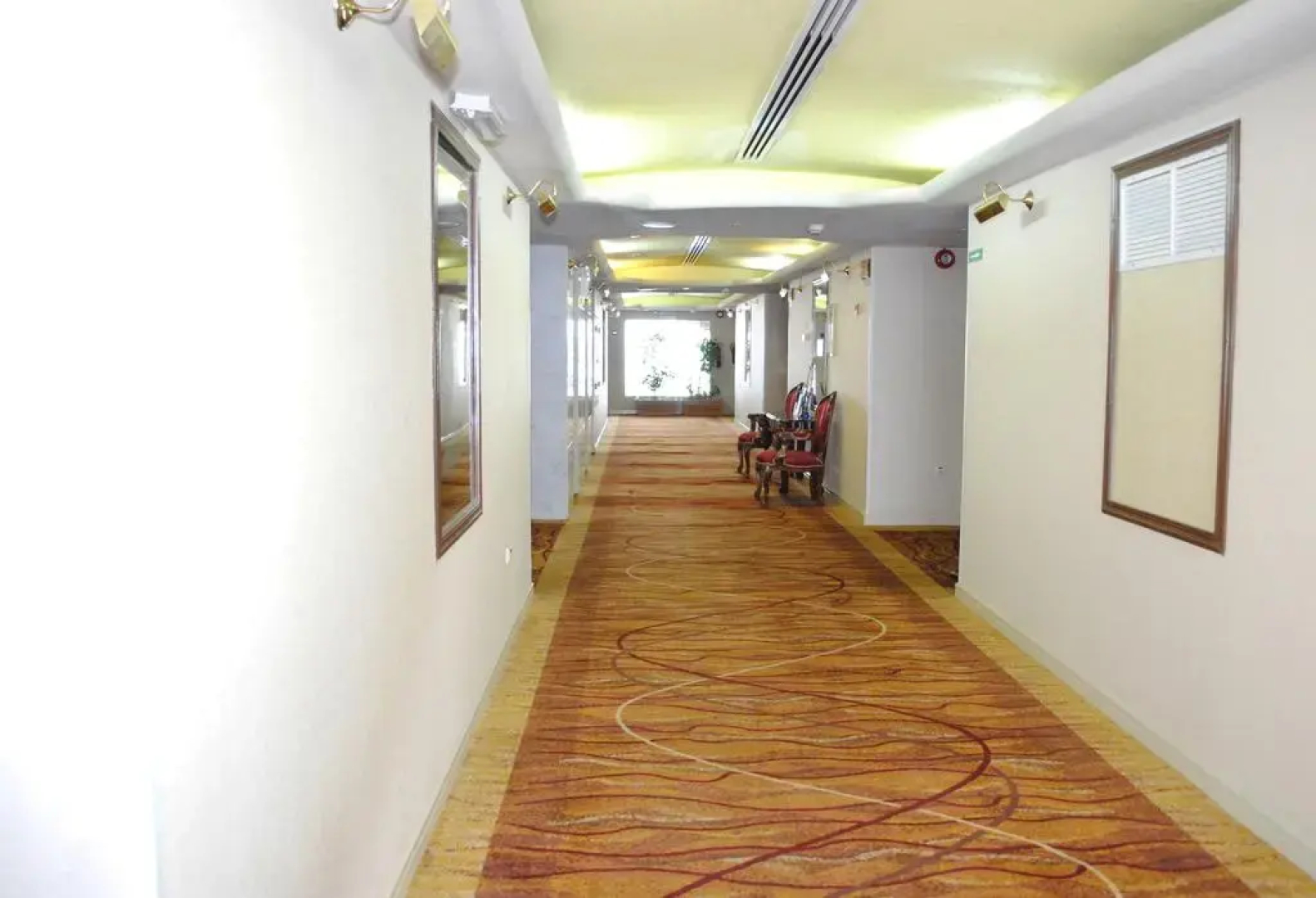 Ramee Guestline Deira Hotel