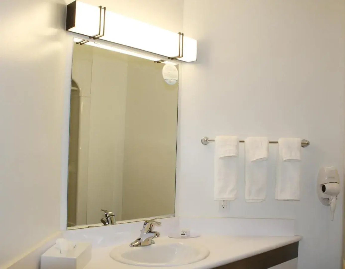 Days Inn by Wyndham Stony Plain