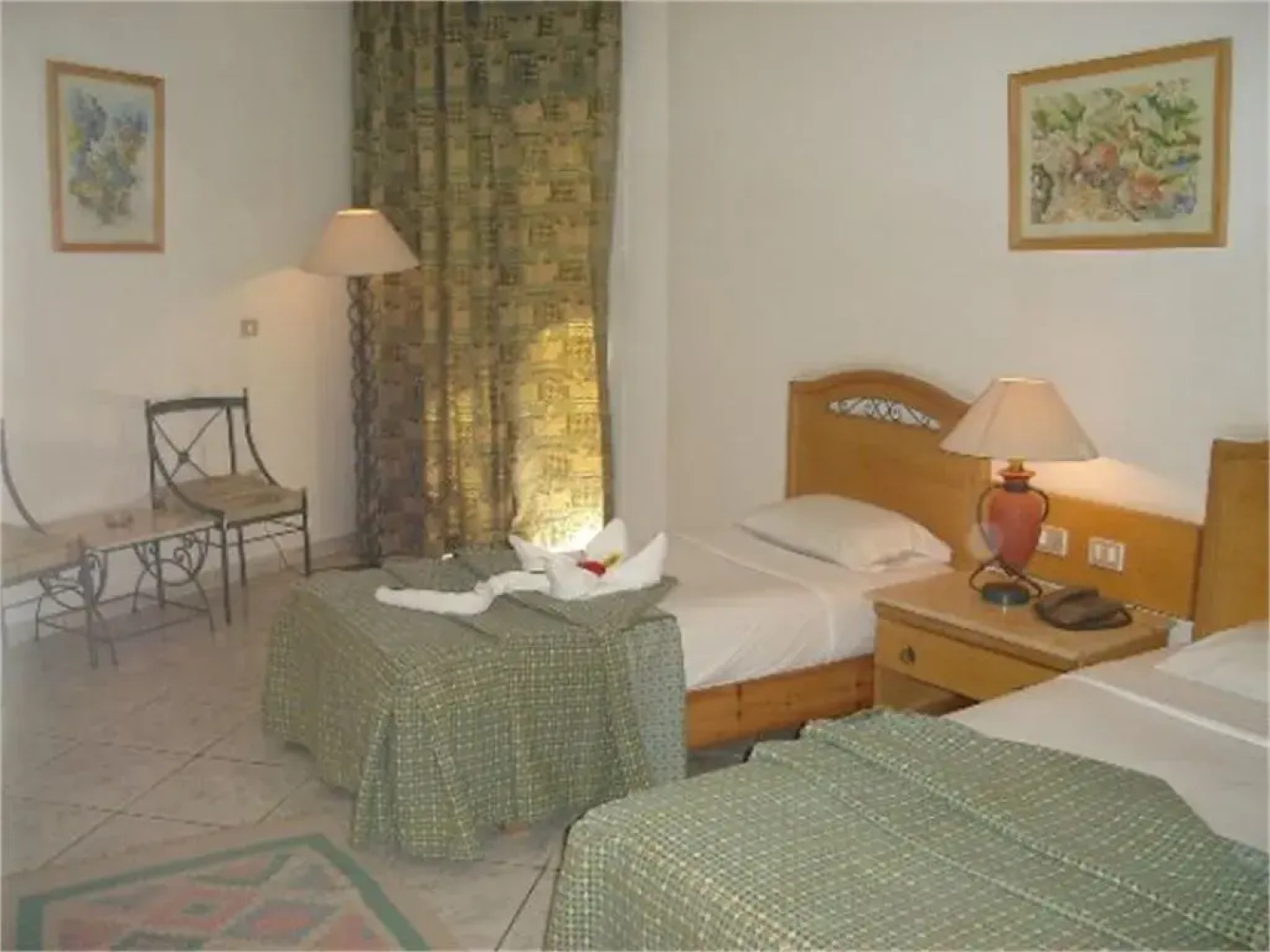 Dexon – Roma Hotel