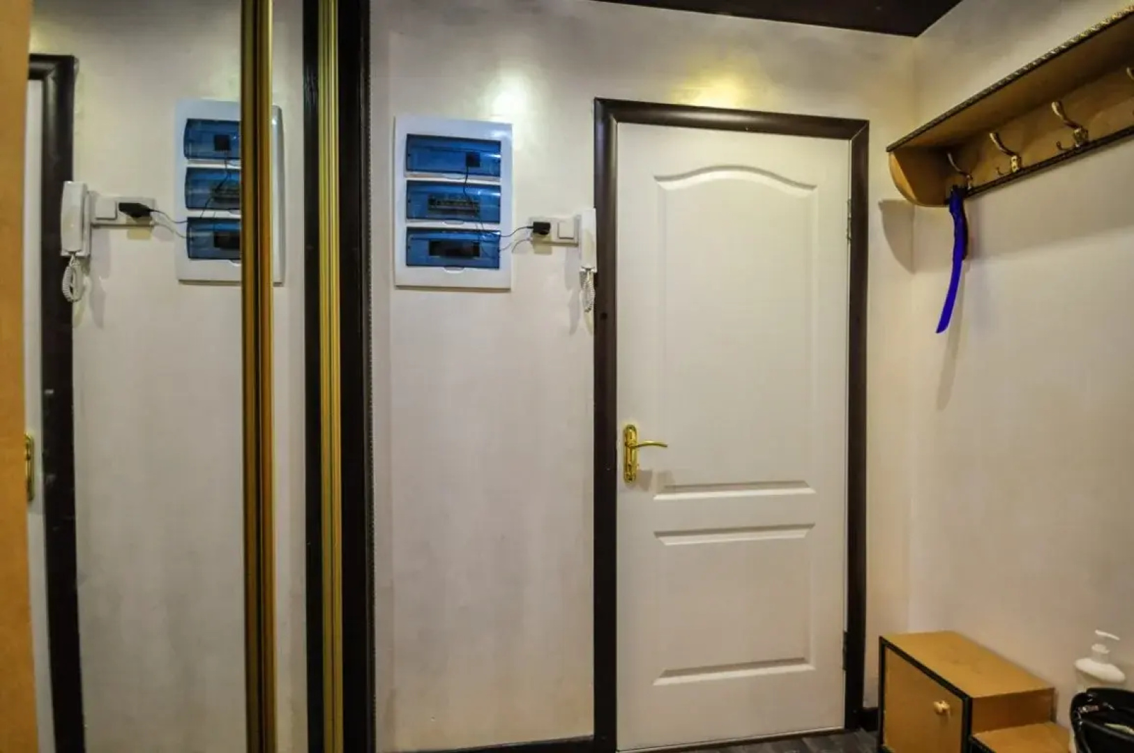 Na Prospekte Lenina Apartments