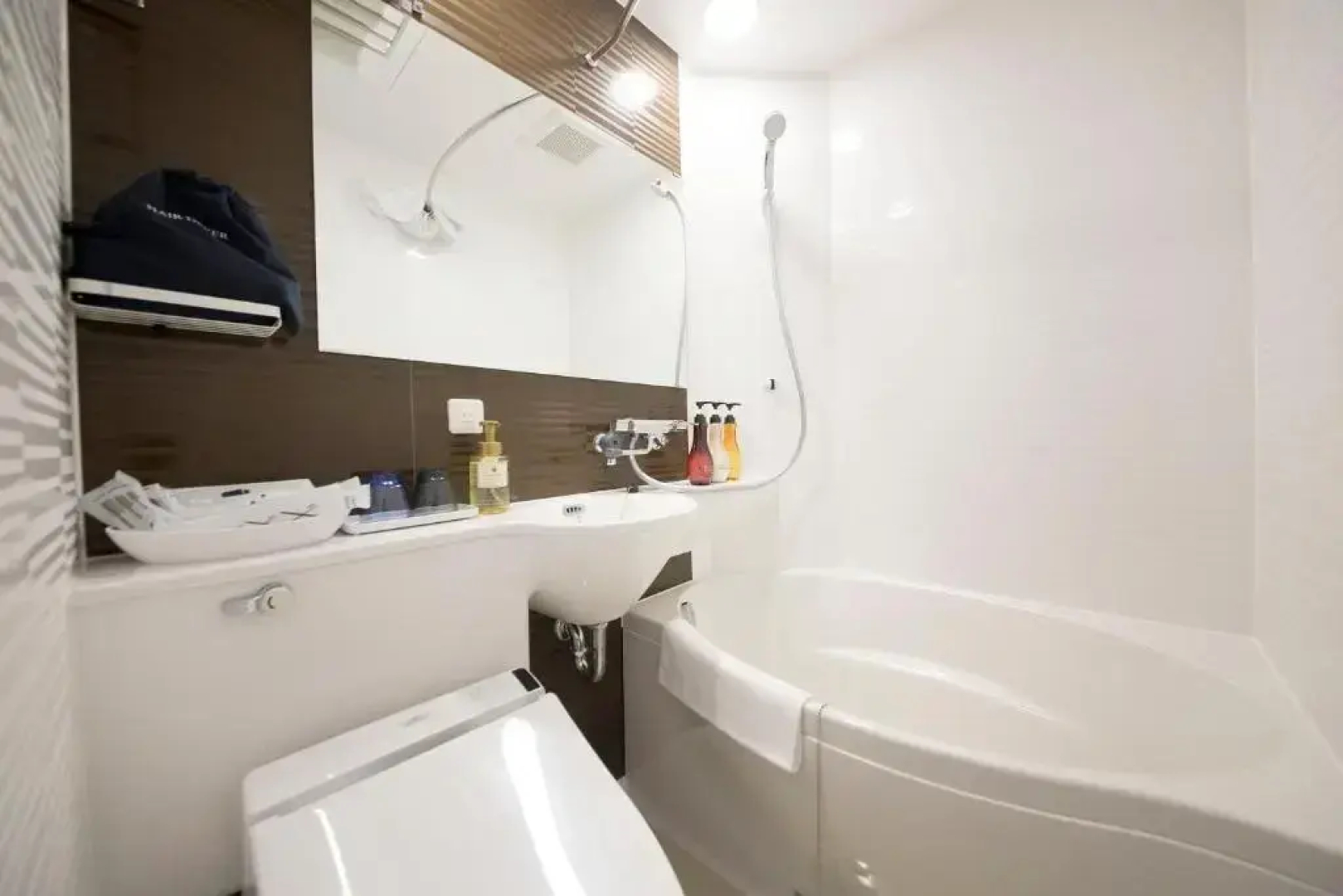 Отель Quintessa Hotel Tokyo Ginza