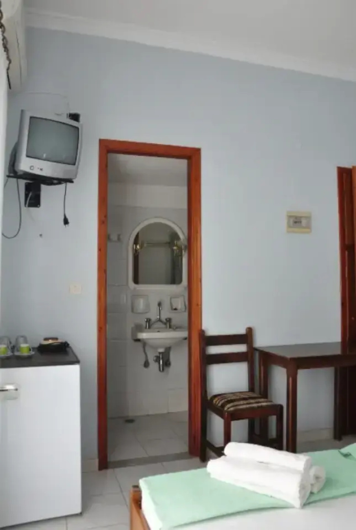 Glaros Rooms