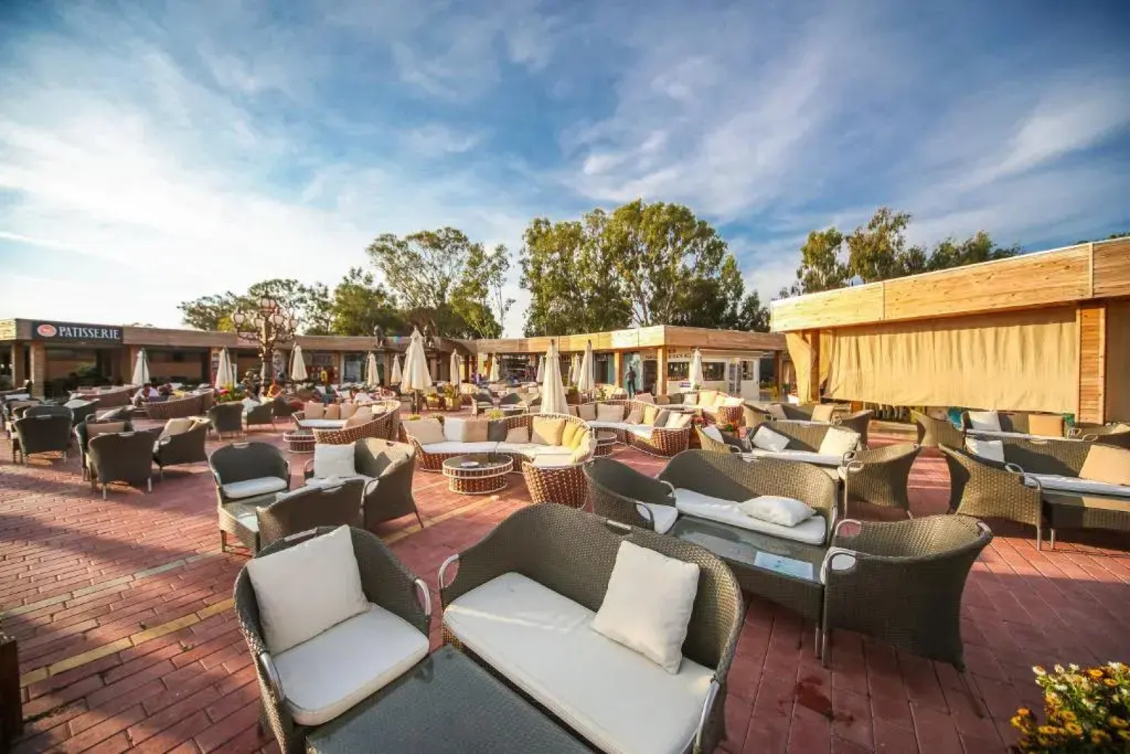 Eftalia Marin Resort Hotel