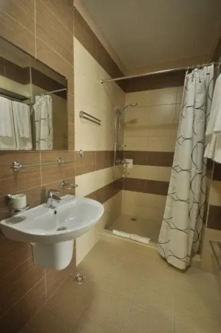 Villa Flora Guest House