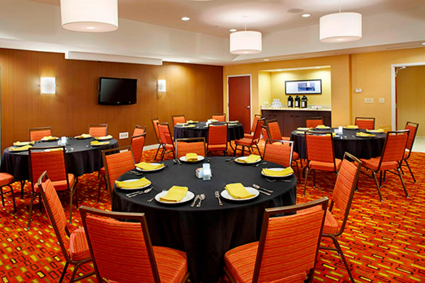 Courtyard by Marriott Akron Stow