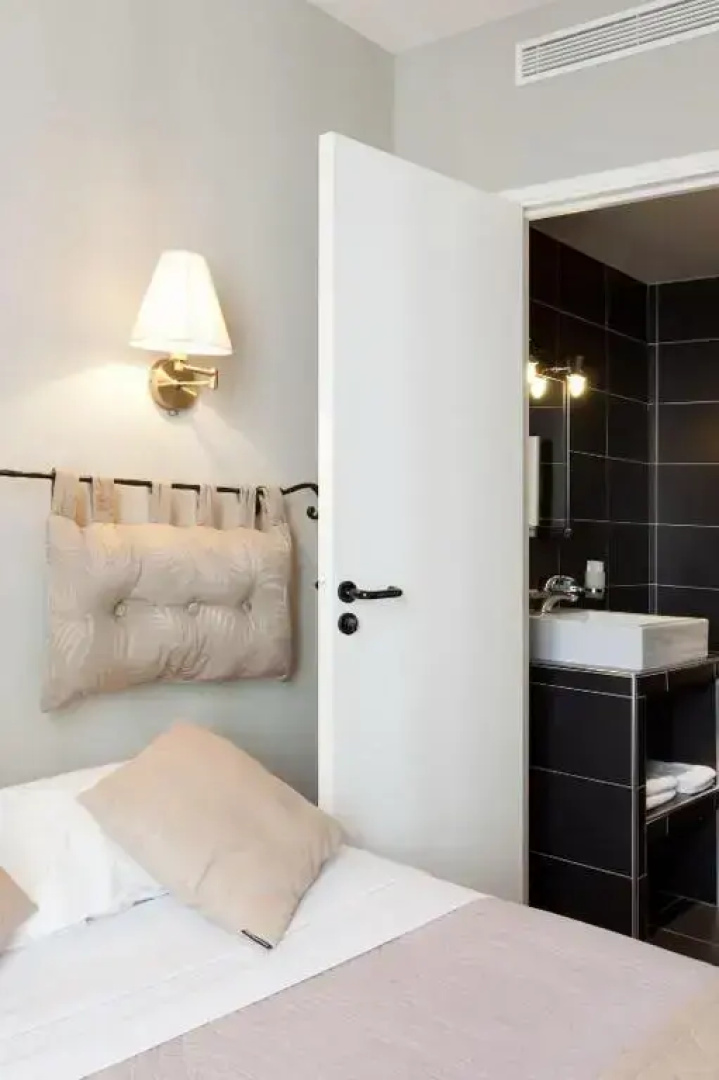 Hotel Cosmotel