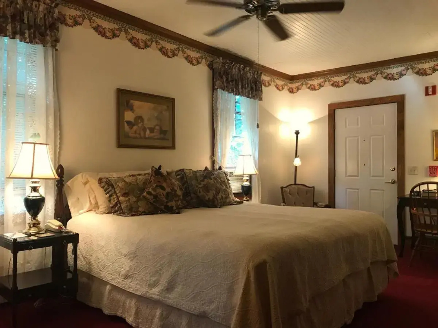 The Palmer House Inn