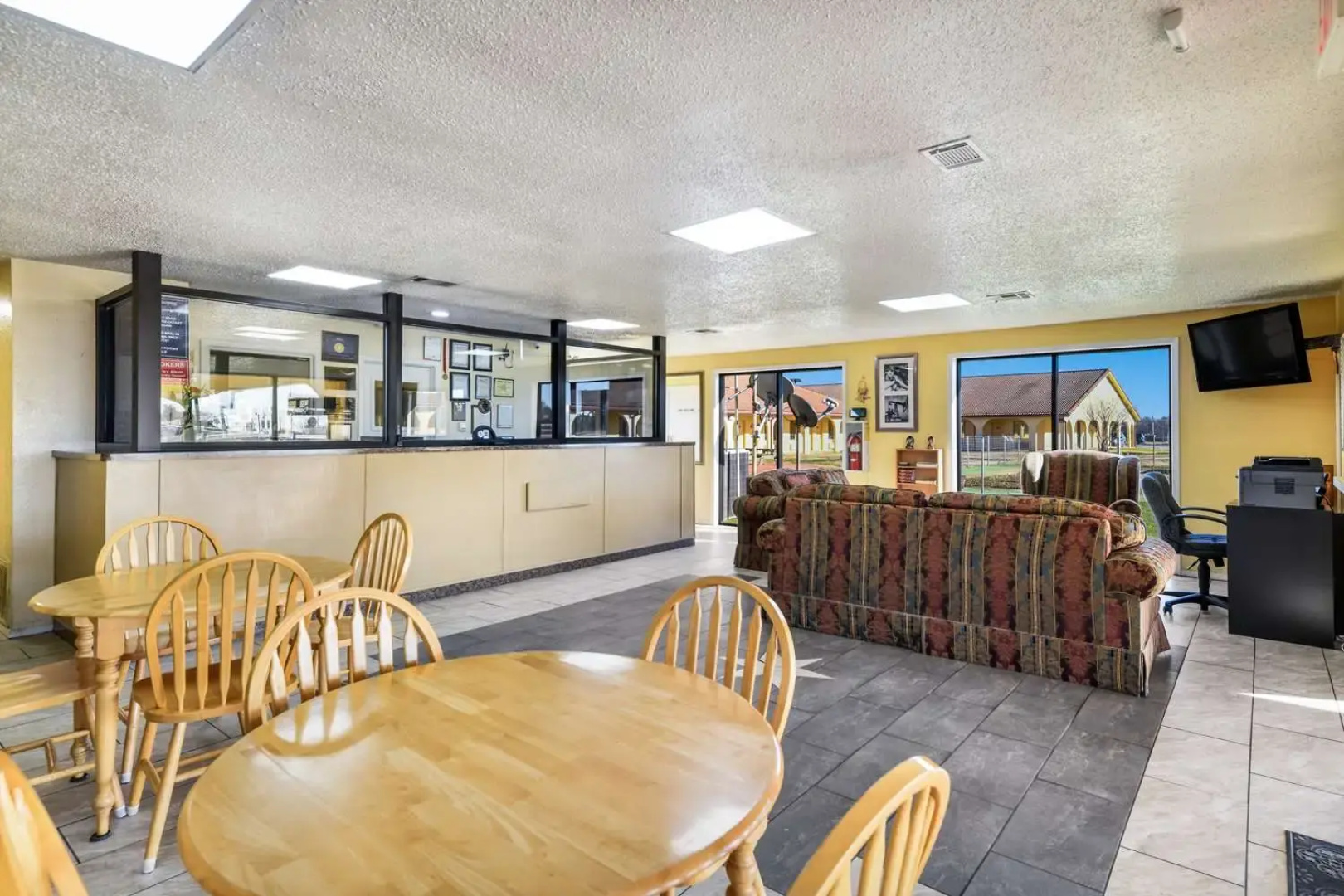 Americas Best Value Inn Bonham