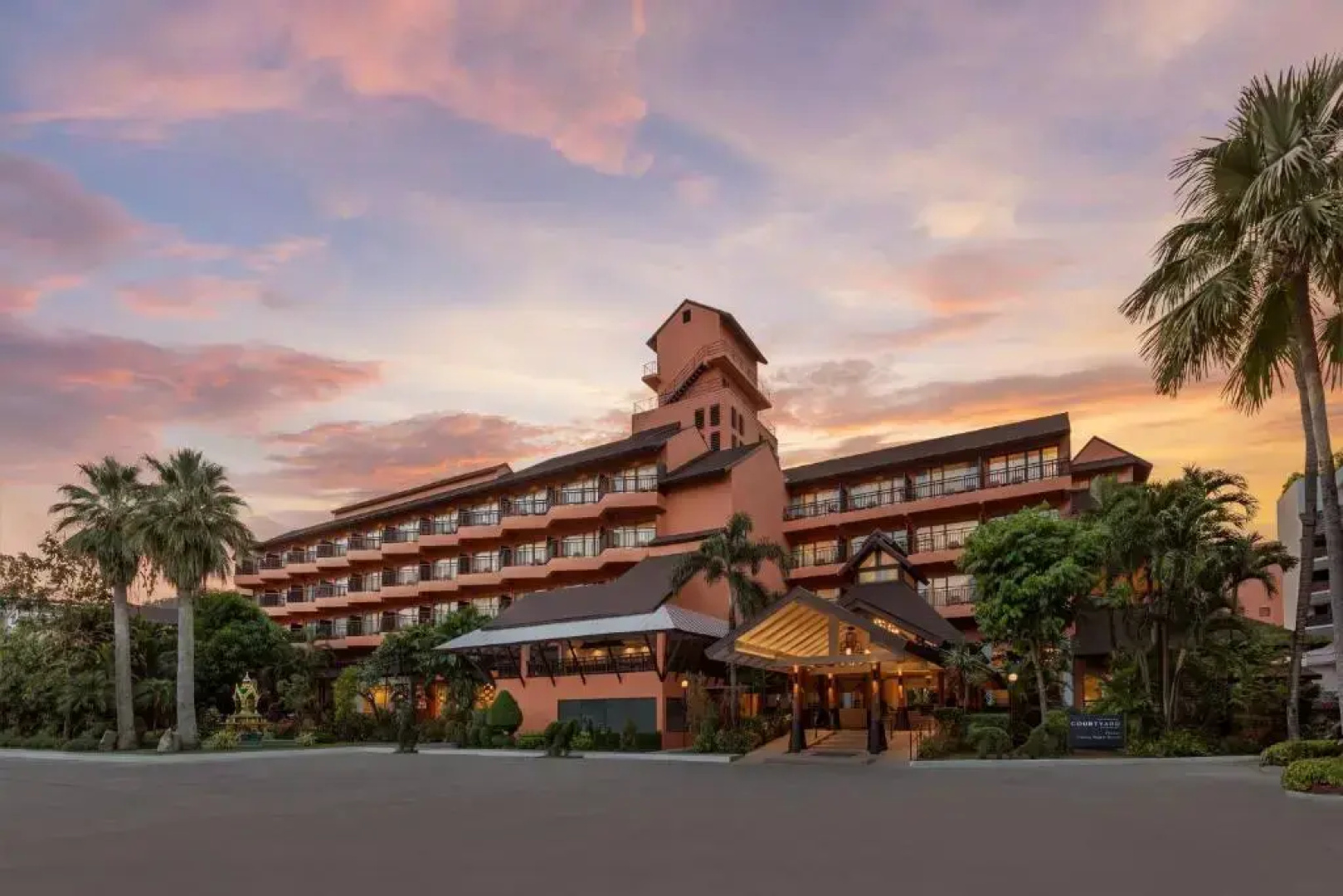 Courtyard Phuket, Patong Beach Resort