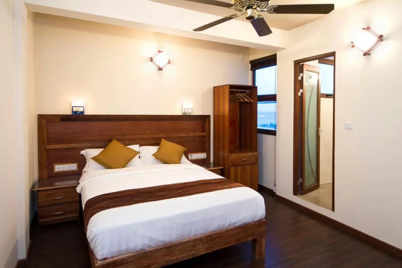 Отель Tropic Tree Hotel Maldives