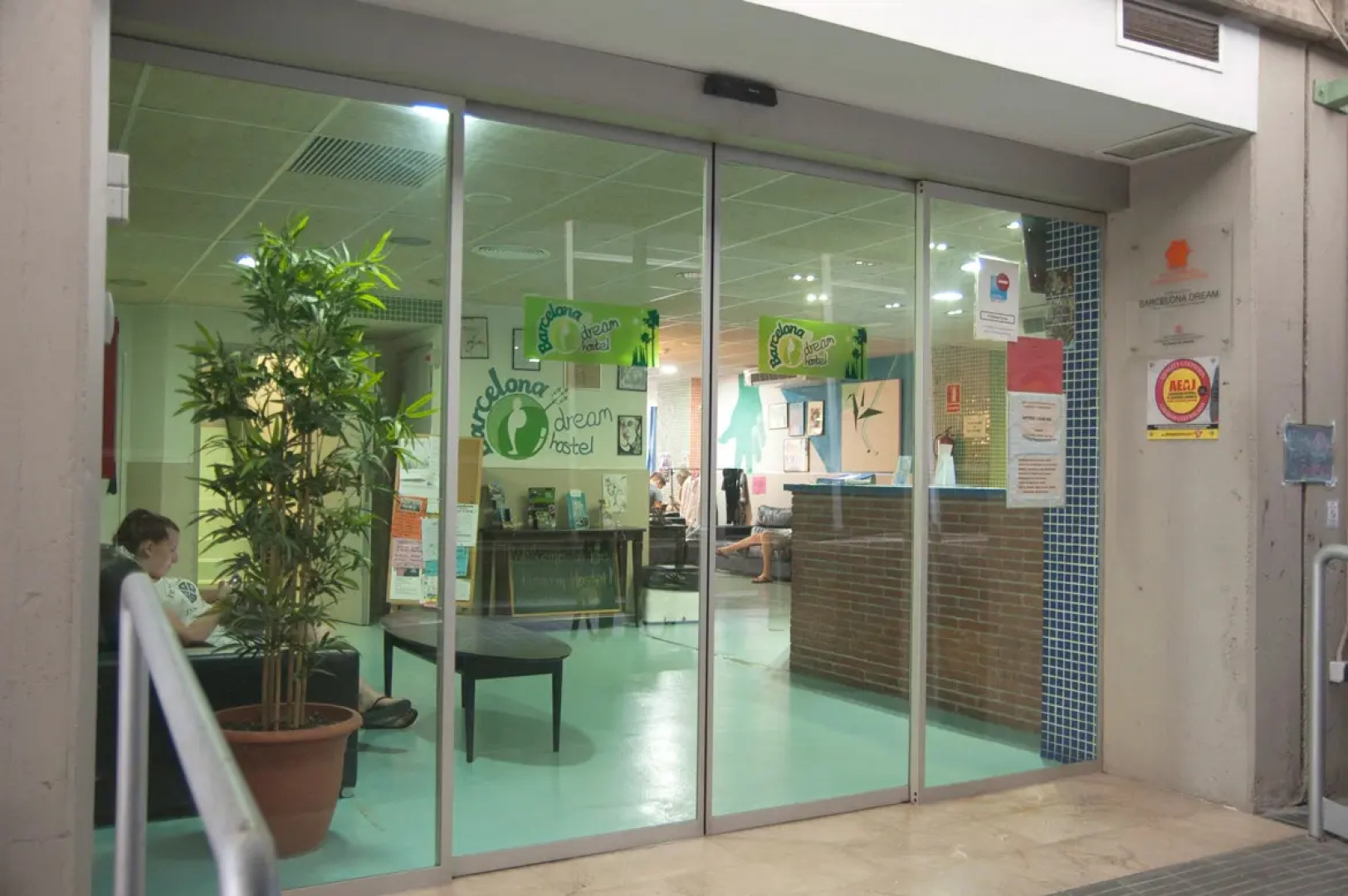 Be Dream Hostel