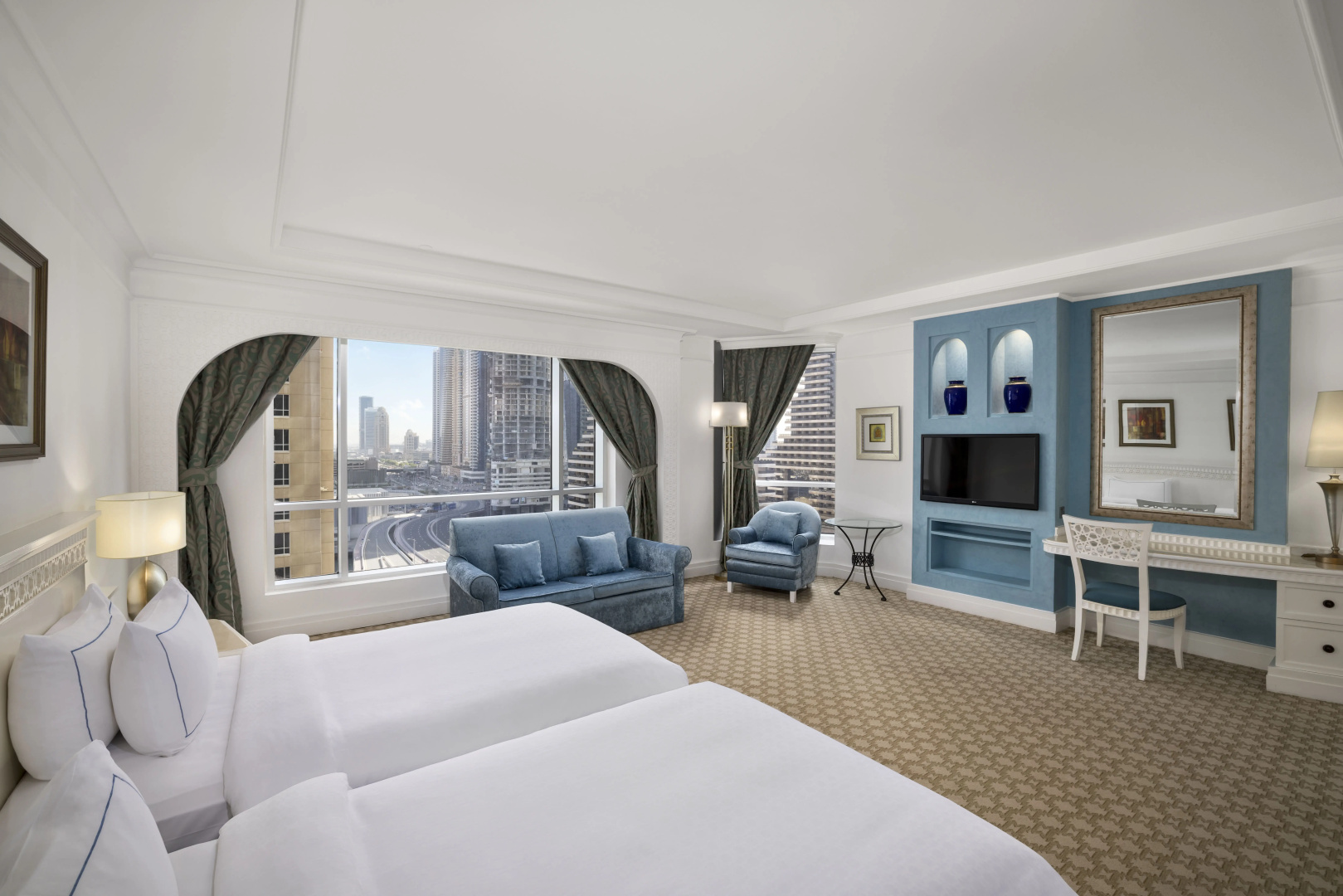 Отель Al Habtoor Grand Resort Autograph Collection
