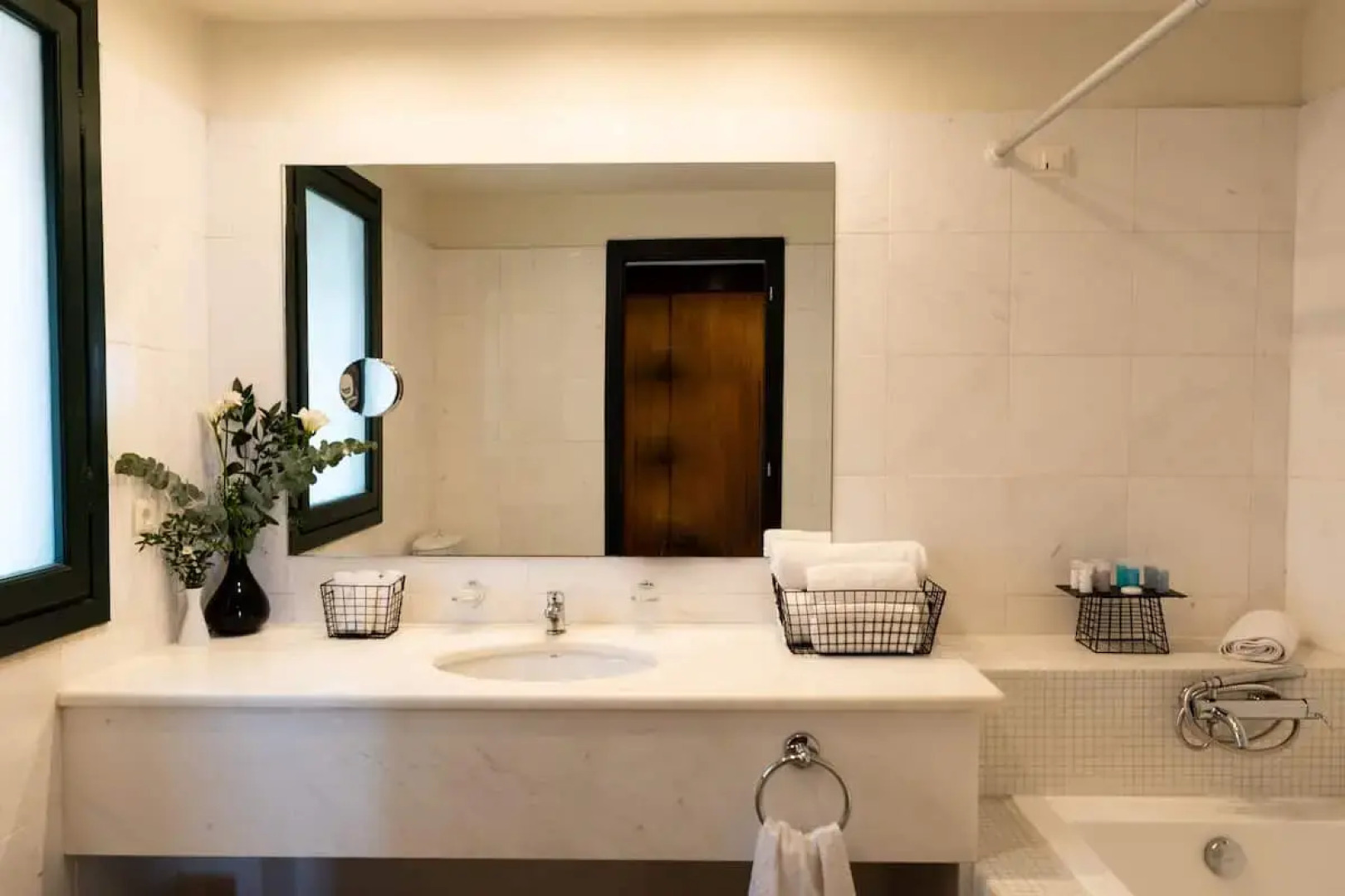 Отель Domes Aulus Elounda Curio Collection by Hilton