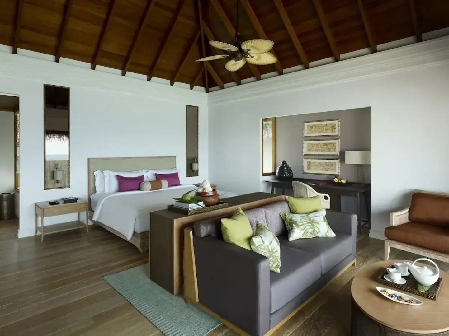 Курорт Dusit Thani Maldives