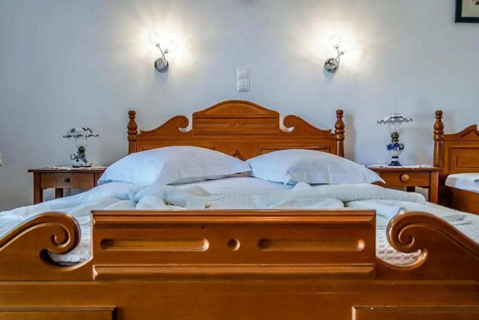Avra Studios & Apartments