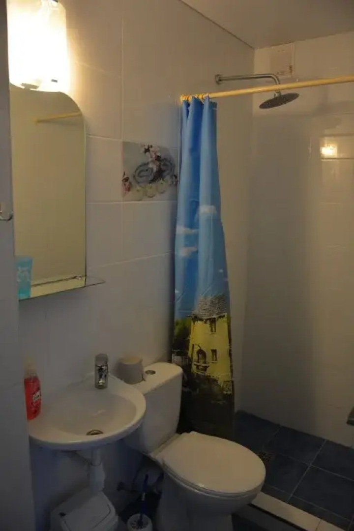 Dacha Leo Guest House