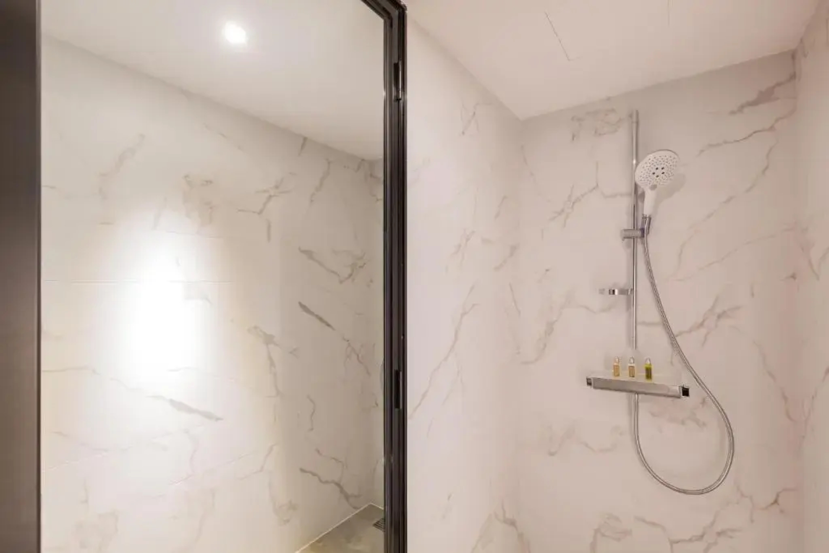 Отель Beijing Pudi