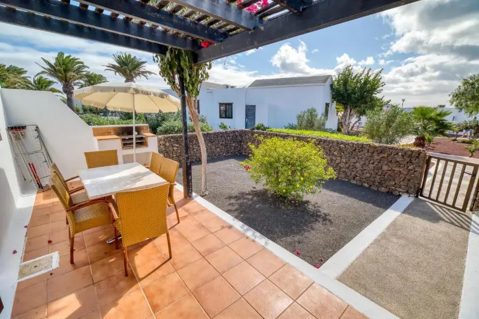 Ona Las Casitas