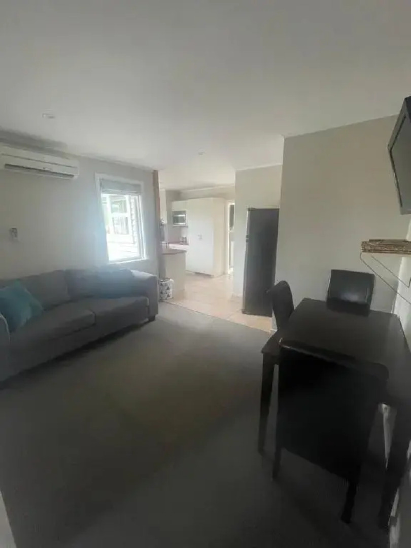 Springfield Motel & Lodge