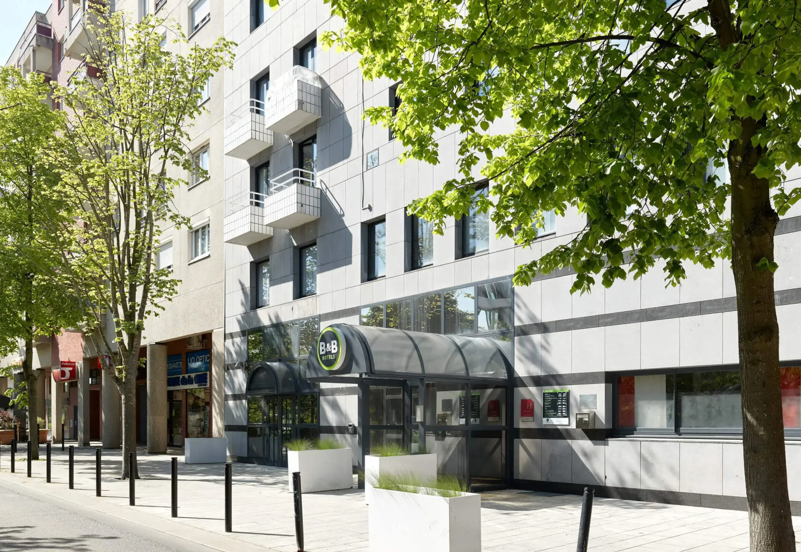 B&B HOTEL Saint-Quentin-en-Yvelines Centre Gare