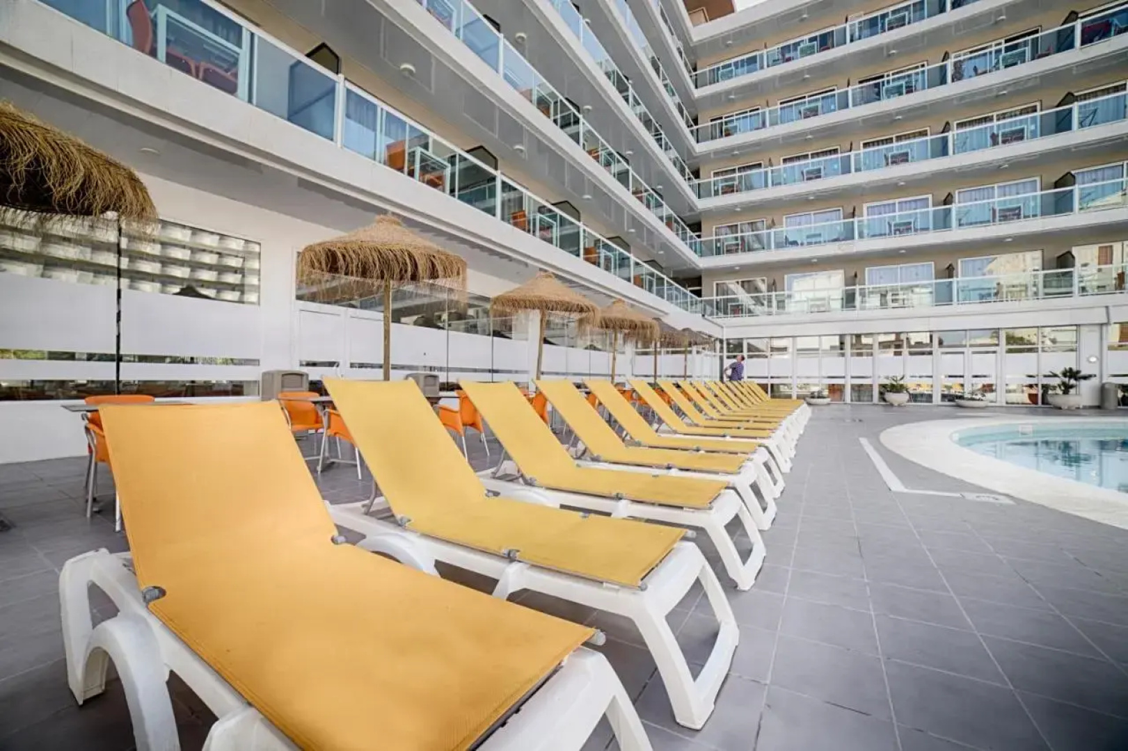Ohtels Villa Dorada