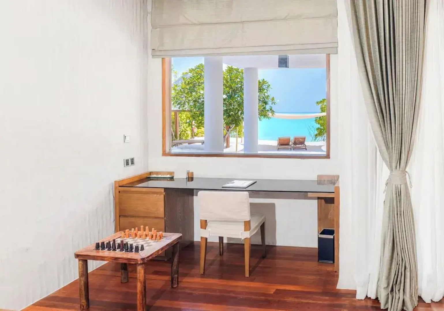 Спа-курорт Hideaway Beach