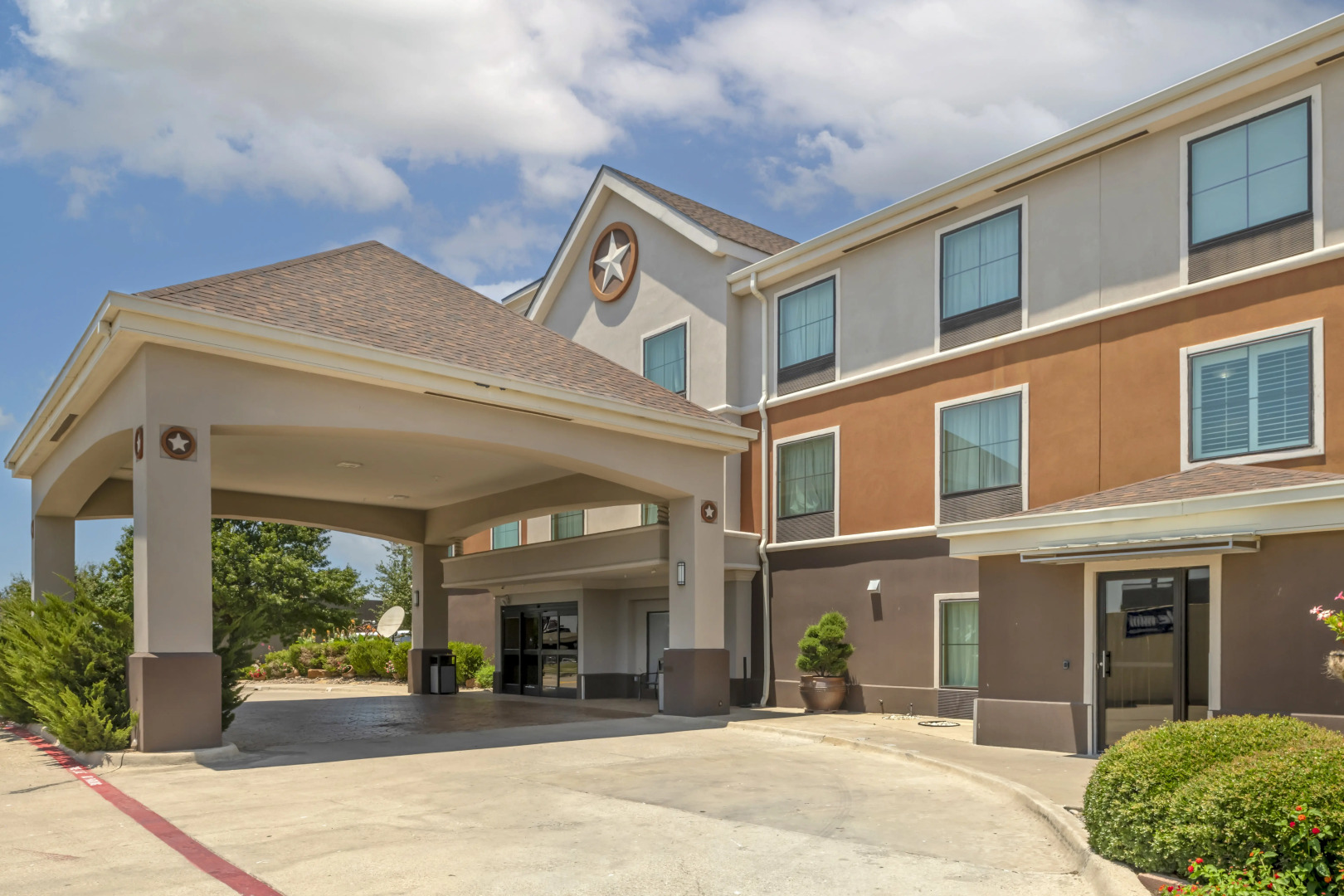 Best Western Plus Denton Inn & Suites